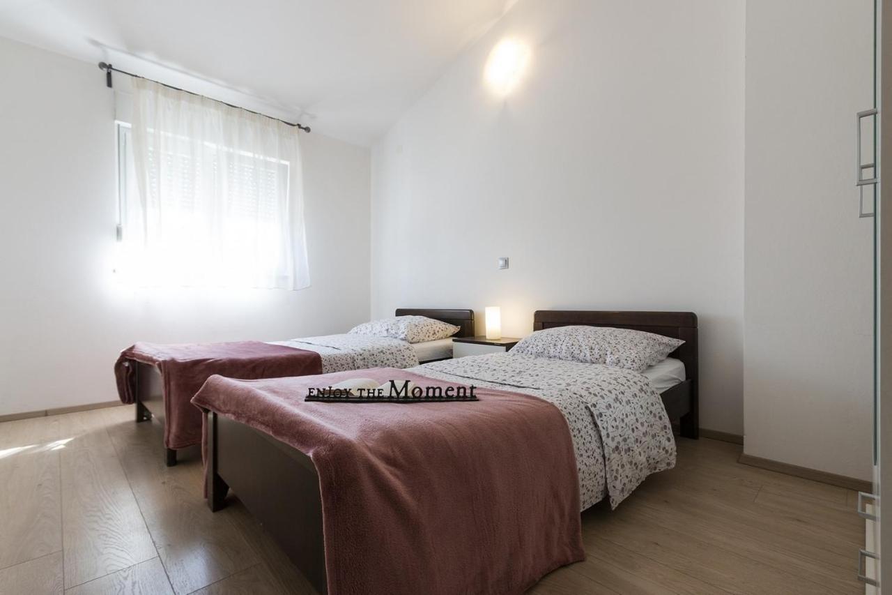 Apartment Carmen PUY Eksteriør bilde