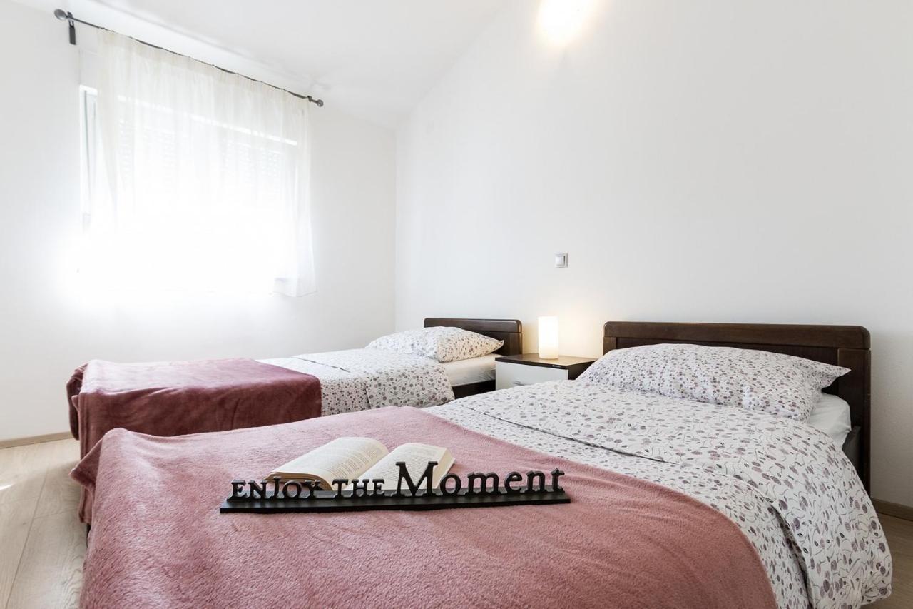 Apartment Carmen PUY Eksteriør bilde