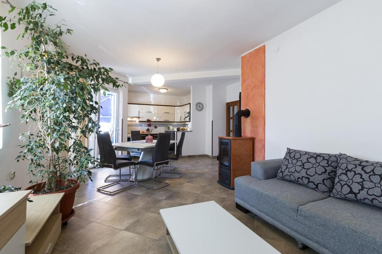Apartment Carmen PUY Eksteriør bilde